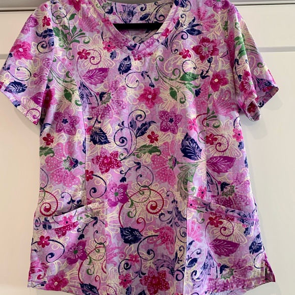 2 scrub tops - EUC - Picture 1 of 8